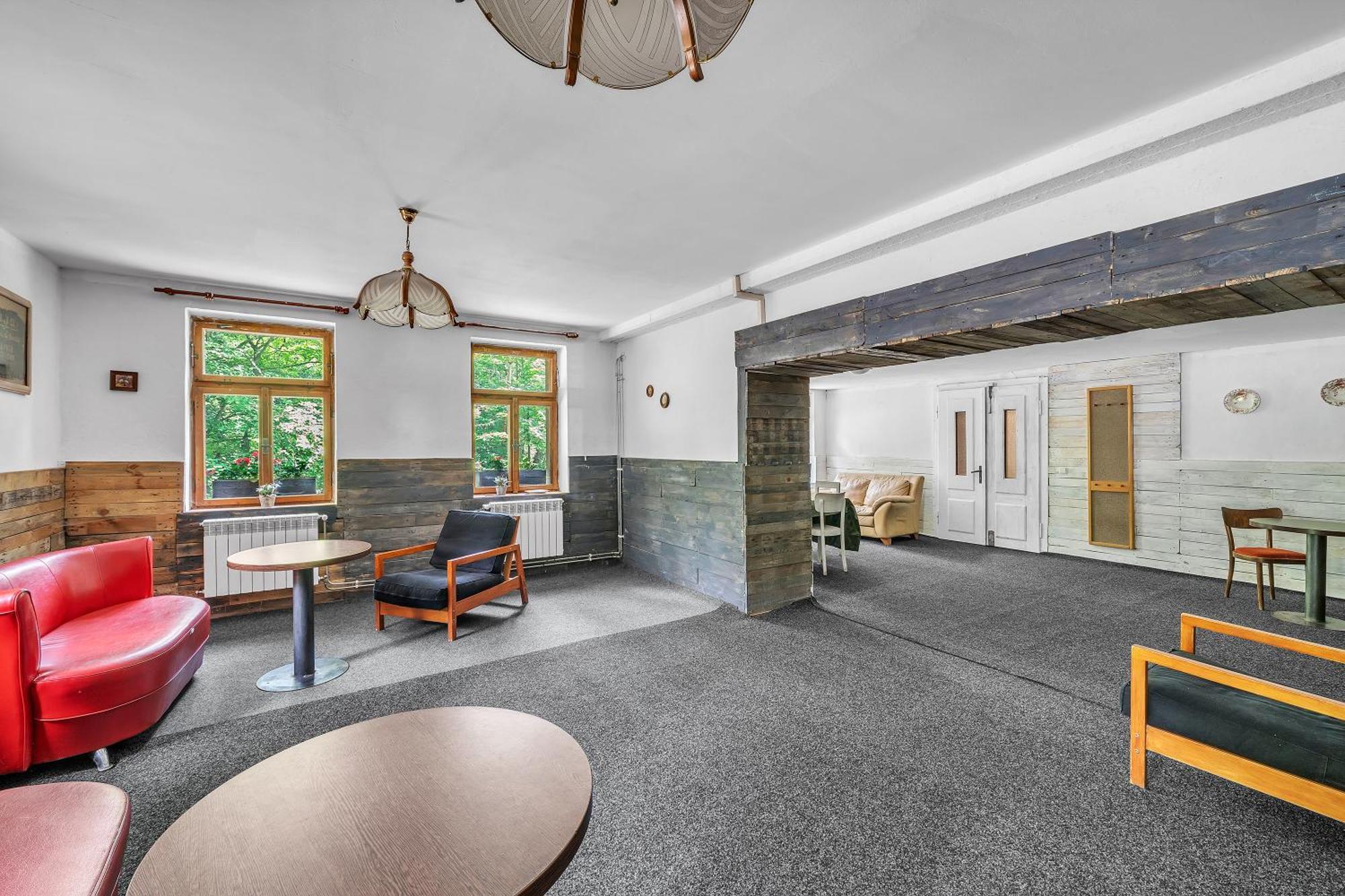 Apartman Pod Marianskou Horou Desna  Luaran gambar